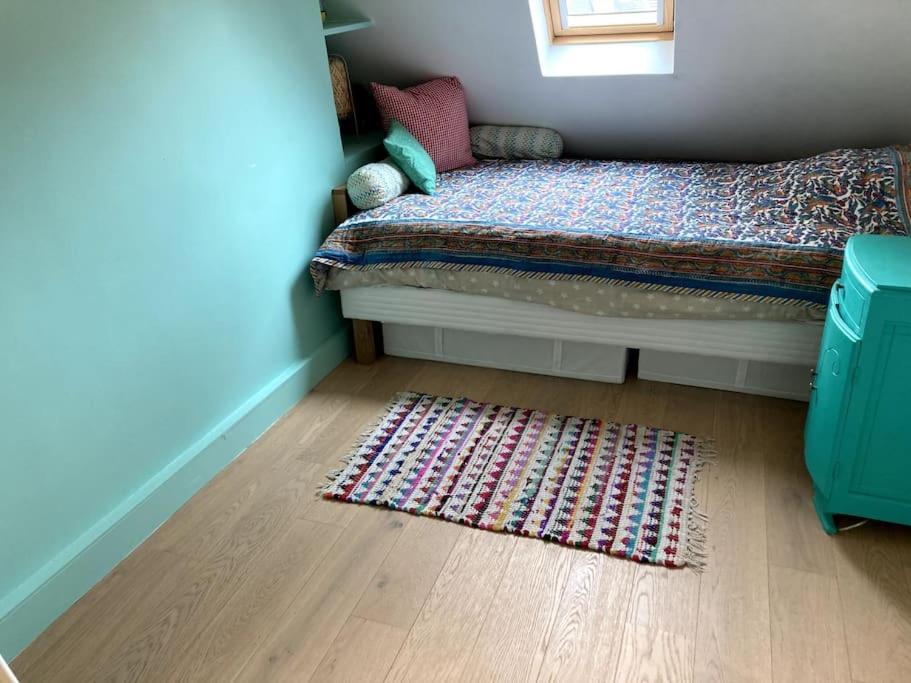 Appartement Cosy Dans Le 9E Parijs Buitenkant foto