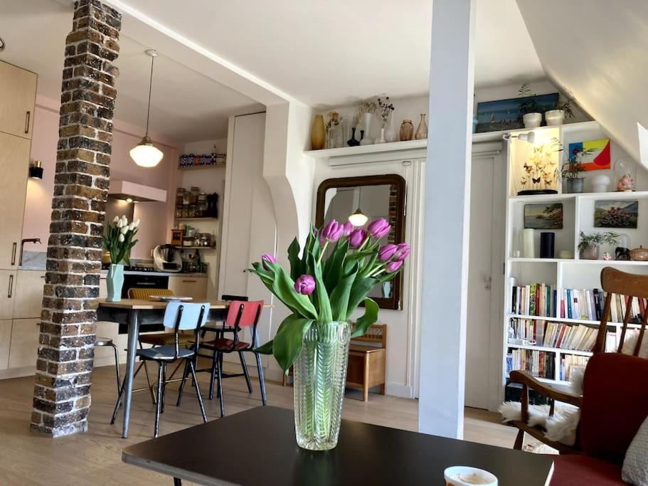 Appartement Cosy Dans Le 9E Parijs Buitenkant foto
